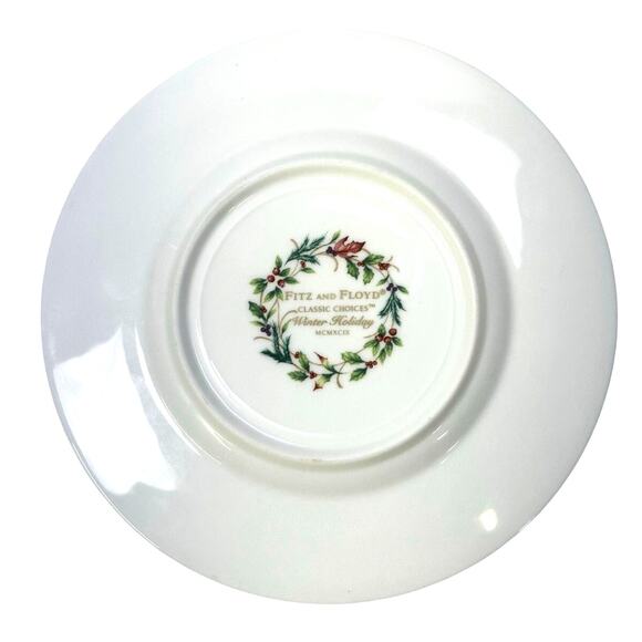 Fitz and Floyd Retired 'Winter Holiday' 6.5" Bread and Butter Plate - Picture 4 of 5
